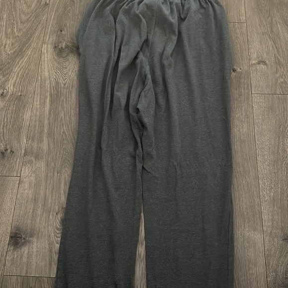 Grey champion sweatpants - Picture 2 of 2